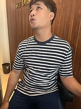 Titanryun Live XXX chat