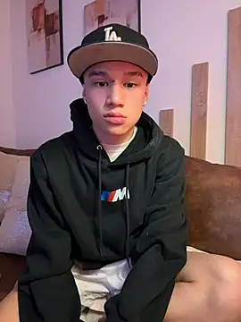 Dominik_Souza Chat XXX in diretta