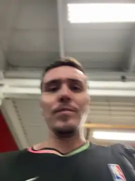 Chat XXX Live adam-rivera