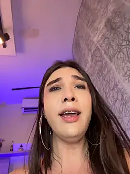 saracaball_'s Live XXX Chat