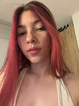 SarahLee__ Chat XXX in diretta