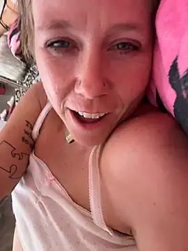 goodgirlbabydoll Adlı Modelin Canlı XXX Sohbeti