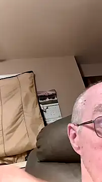 Joeyw57 现场XXX聊天