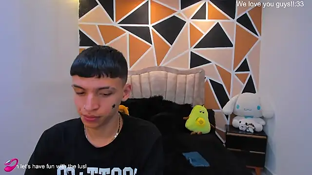 Juan_Nd_Steven Live XXX Chat