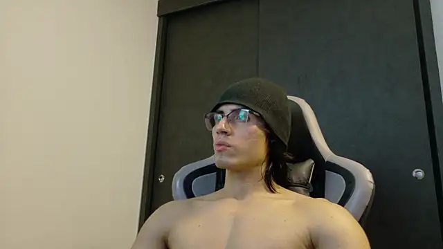 eren_jeager Adlı Modelin Canlı XXX Sohbeti