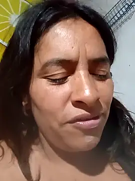 ivilondonn Live XXX chat