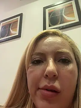 Show de Juuhschmitt na webcam