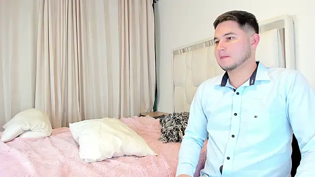 Chat +18 de CameronyMartinn ao vivo