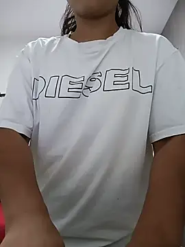 Živý XXX chat cloy_baby__