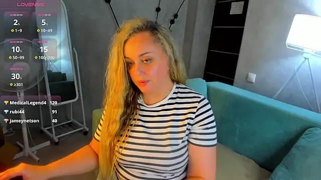 Sky_Kuper Live XXX-Chat