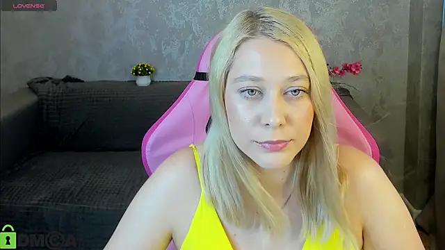 AmeliaxCandy Adlı Modelin Canlı XXX Sohbeti