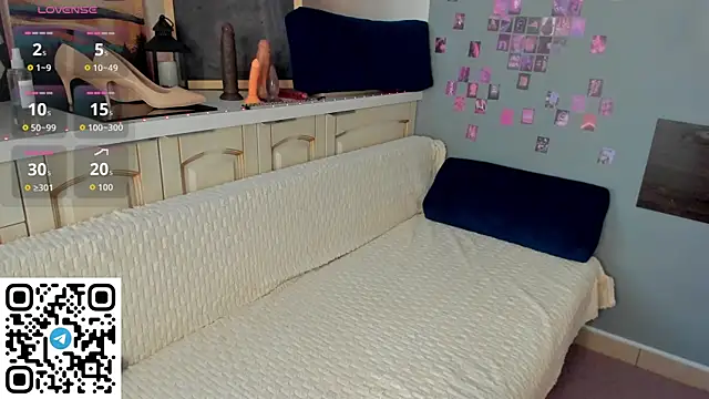 Anna_Coolidge live XXX chat