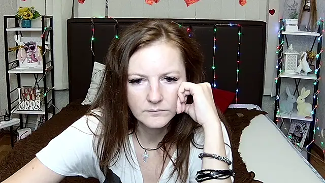 MeganPirs XXX чат на живо