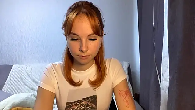 Ginger_Baby élő XXX-chatje