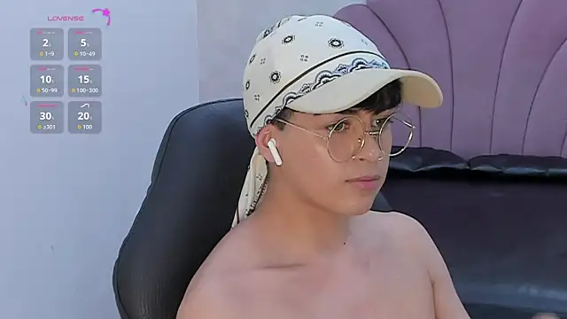 alan_twink12 live XXX chat