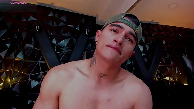 Chat +18 de LiamDeeps ao vivo