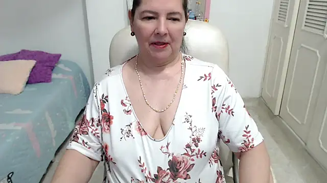 leonela_69 – Live XXX-chat