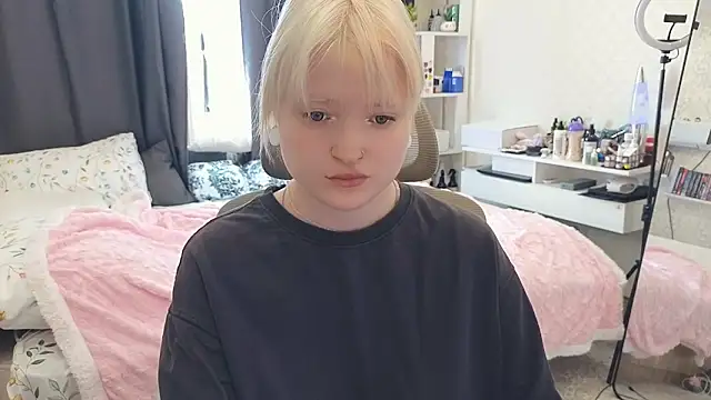 GlimmerGirl_'s Live XXX Chat