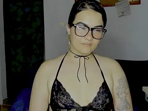Chat +18 de Babe-sofi ao vivo