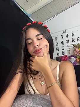 Milleradhara24 Chat XXX live