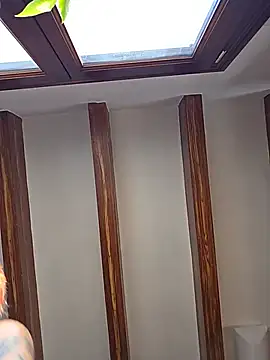 kylie_blck: απευθείας συνομιλία ΧΧΧ
