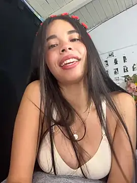 Czat XXX na żywo – Milleradhara24