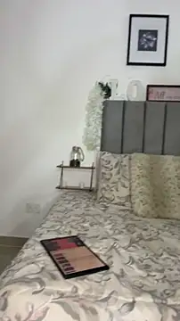 Olivia_valentti Chat XXX in diretta