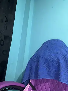 April_Becker XXX чат на живо