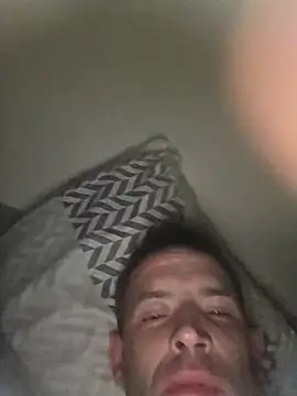 SingingTrunks Live XXX-chat