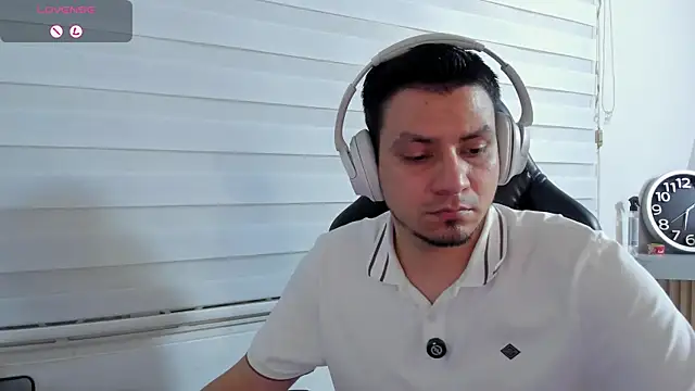 Rick_Adams' Live XXX Chat