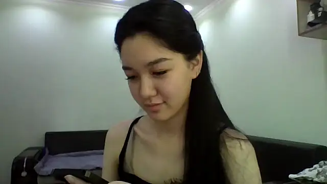 Chat XXX en directo de MintyMuse