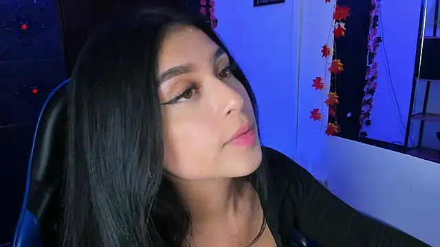 MelodySweett লাইভ XXX চ্যাট