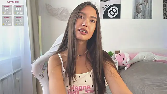 צ'אט XXX בשידור חי של kittenrisha