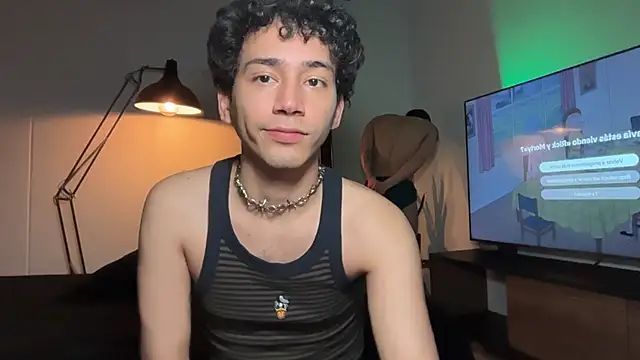 دردشة Noah_and_Steven الجنسية المباشرة