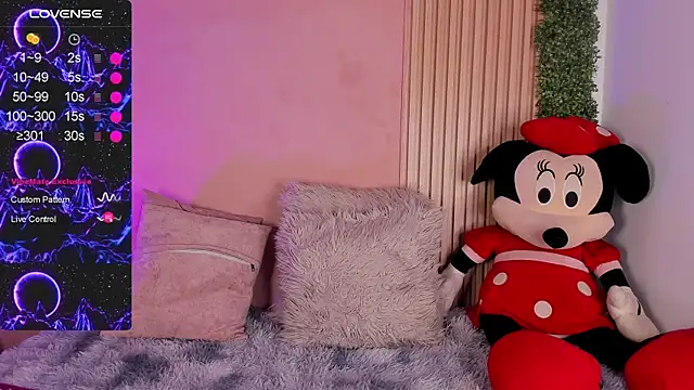 Winnie_cutee Chat XXX in diretta