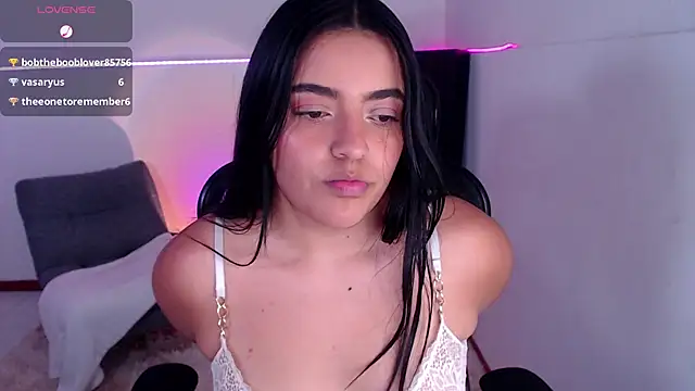 xambar_22x Adlı Modelin Canlı XXX Sohbeti