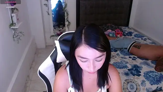 Chat +18 de Ariel_Laurentt ao vivo