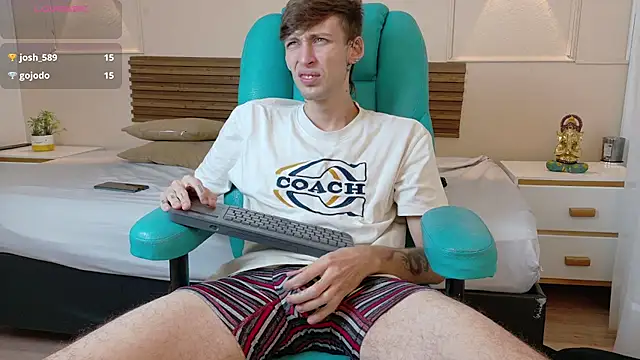 Max_saenz Chat XXX in diretta