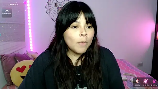 EllieMoonX Live XXX-chat