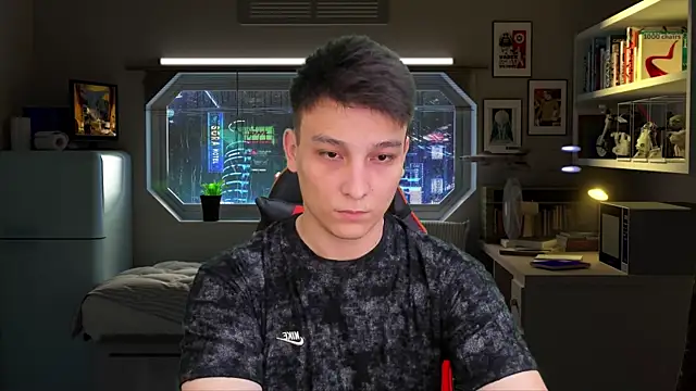 Justin_time111 – Naživo XXX chat