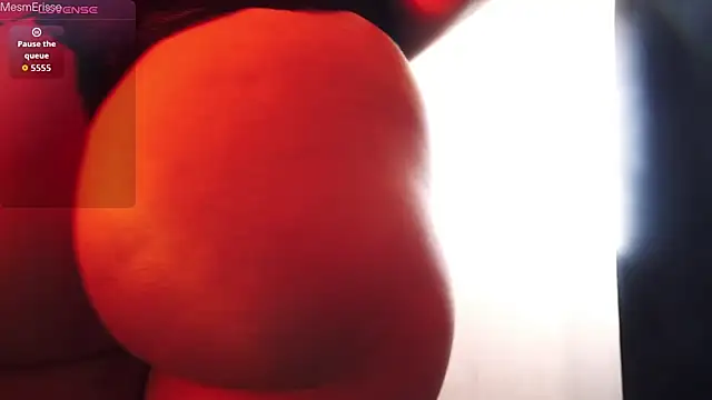 MesmErisse Chat XXX in diretta