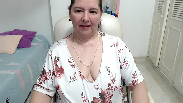 دردشة leonela_69 الجنسية المباشرة