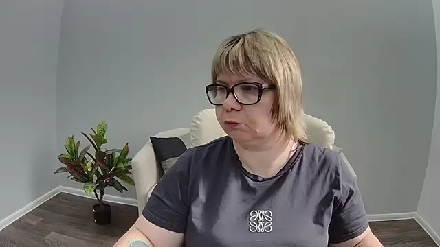 BonnnyBoobsy's Live XXX Chat