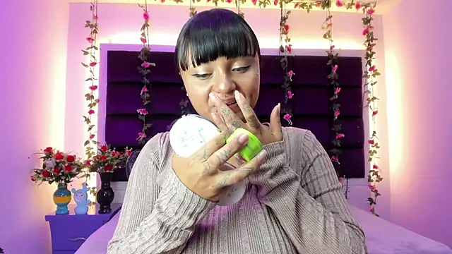 sweelanna__'s Live XXX Chat