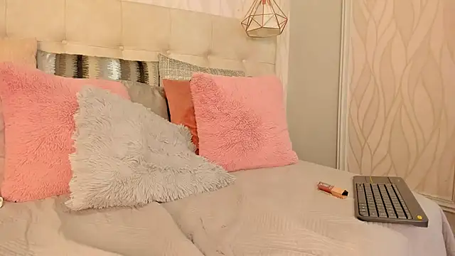 CHRISTY_BAKER's Live XXX Chat