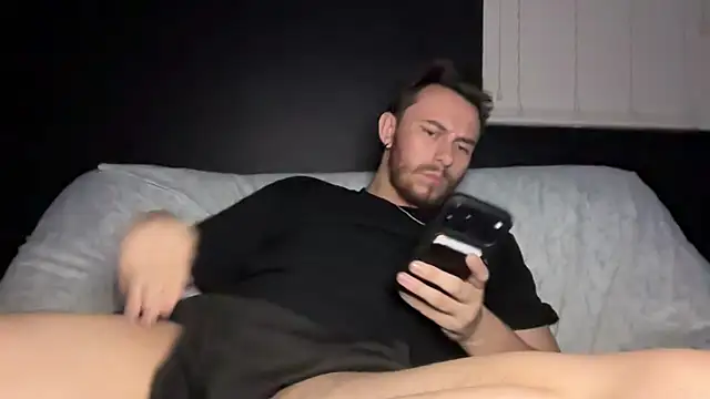 Mikecloudyhawk – Naživo XXX chat