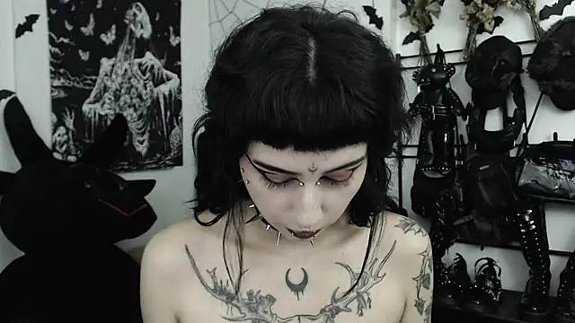 Czat XXX na żywo – dakota_krall__