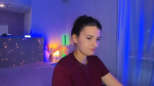 Czat XXX na żywo – Laura_Leee