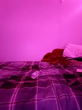 TooGoodConway23 Adlı Modelin Canlı XXX Sohbeti