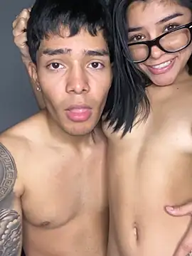 Chat +18 de Alexis_daviess ao vivo
